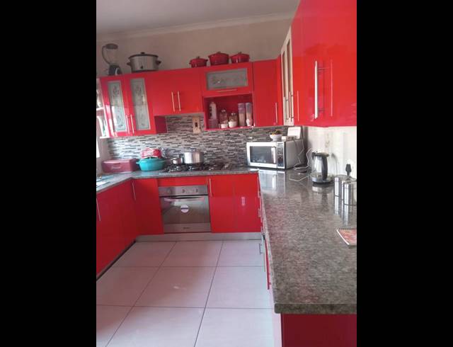 3 BEDROOM HOUSE FOR SALE IN BIRCH ACRES